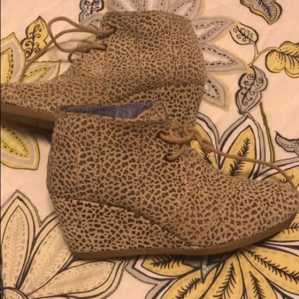 TOMS - WOMENS DESERT WEDGE